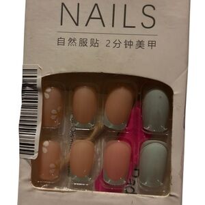 Stylish Press-On Nails Set